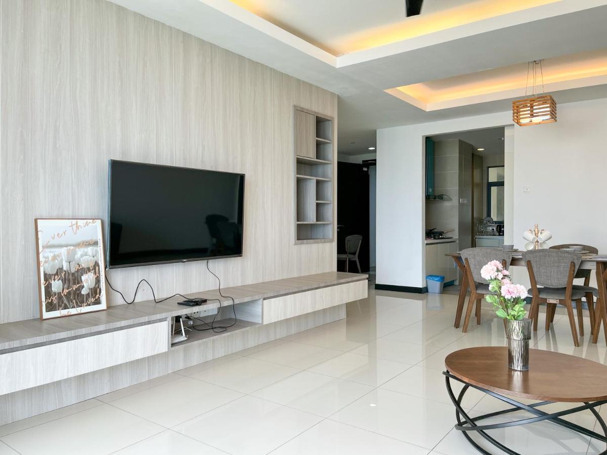 Pelagos Oceanus Waterfront Seaview Homestay Kota Kinabalu Esterno foto